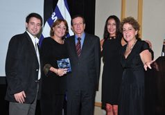 Prieto Tours recibe premio American Express Blue Box Award PF-PrietoTour