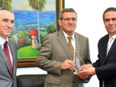 Turismo reconoce a director regional de Air France sc-airfrance