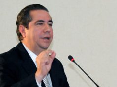 Ministro de Turismo acoge decisión del presidente Medina sc-ministroTurismo