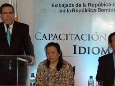 Inician curso de mandarín para empleados MITUR