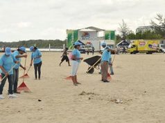 Mitur inicia operativo de limpieza de Semana Santa en playas y balnearios