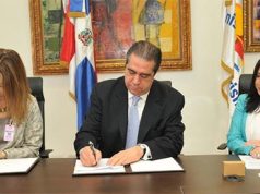 Ministerio de Turismo de la República Dominicana e Iberia firman acuerdo de cooperación