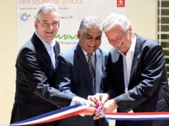 Ministerio de Turismo inaugura escuela con fondos de fundación de TTOO aleman Der Touristik