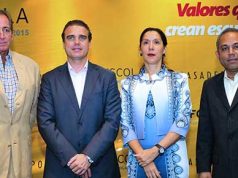 Estudiantes del Puntacana International School
reciben al FCB Escola en Puntacana Resort & Club