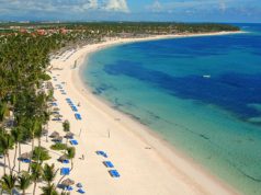 Profesores de la Universidad de Puerto Rico (UPR) estudian la erosión en playas de Punta Cana