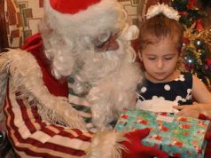 Un encuentro familiar para encender el árbol de Navidad del Dominican Fiesta