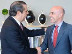 Nuevo embajador de España visita ministro de turismo