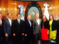 Frank Rainieri comparte caso de éxito del destino turístico punta cana en su visita a Guatemala