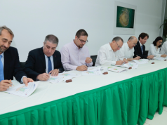 Ministerio Ambiente firma acuerdo de Co-manejo del Santuario Marino Arrecifes del Sureste