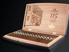 La Aurora presenta nuevo cigarro por motivo de su 115 aniversario