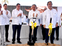 Presidente Danilo Medina inaugura hotel en Cabarete