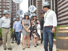 Cervecería Nacional Dominicana recibe en sus instalaciones a la embajadora de los EE. UU en RD