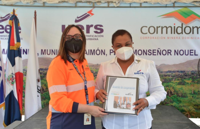 Cormidom inaugura proyecto de rehabilitación de redes para llevar energía a comunidades cercanas a su mina Cormidom inaugura proyecto de rehabilitación de redes para llevar energía a comunidades cercanas a su mina