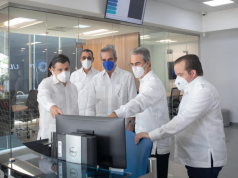 Presidente de la República visita nueva oficina del Popular en Bávaro