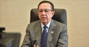 Valdez Albizu presenta perspectivas de la economía dominicana a inversionistas internacionales