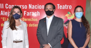 Save The Children Dominicana premia ganadores del segundo Concurso Nacional de Teatro