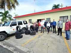 Bridgestone renueva las gomas de 50 ambulancias de la Cruz Roja