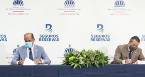 Ministerio de Medio Ambiente y Seguros Reservas firman acuerdo de colaboración