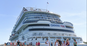 Llegada de Carnival Horizon reabre turismo de cruceros en RD