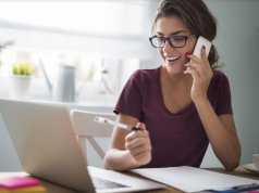 Aumentar el número de mujeres en las aulas es clave para dinamizar la economía latinoamericana Aumentar el número de mujeres en las aulas es clave para dinamizar la economía latinoamericana