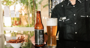 TRS Turquesa lanza su propia cerveza artesanal TRS Turquesa Summer Ale by Chiva Loka