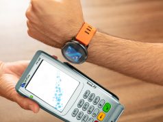 Popular y Visa habilitan pagos sin contacto en relojes Fitbit y Garmin