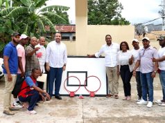 Inician revolución en materia educación física; Alberto Rodríguez entrega utilería y remozará cancha Escuela Fernando Cabral de SC