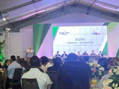 Rainieri afirma expansión del turismo seguirá; sugiere meta 17 MM de turistas para 2035