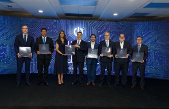 Banco Popular presenta el libro “Un salto de gigante” sobre la transformación digital del país