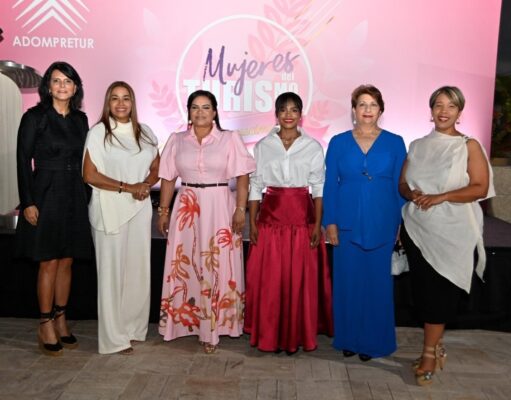 Adompretur galardona a cinco líderes indiscutibles que impulsan el desarrollo del turismo dominicano
