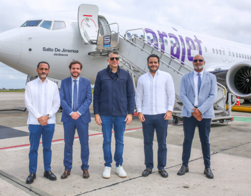 Arajet recibe su aeronave 14 “salto de Jimenoa” y refuerza su compromiso con el turismo sostenible y la economía dominicana